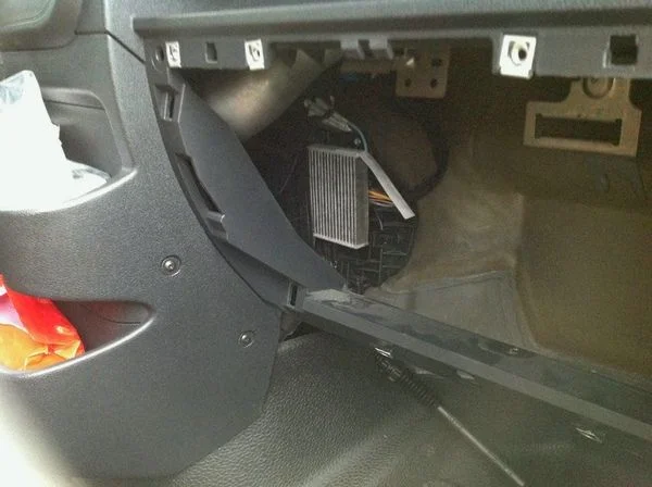 Замена салонного фильтра Мастер 3