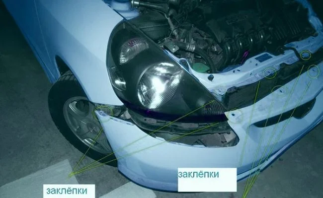 В каких местах крепится бампера Хонда Фит