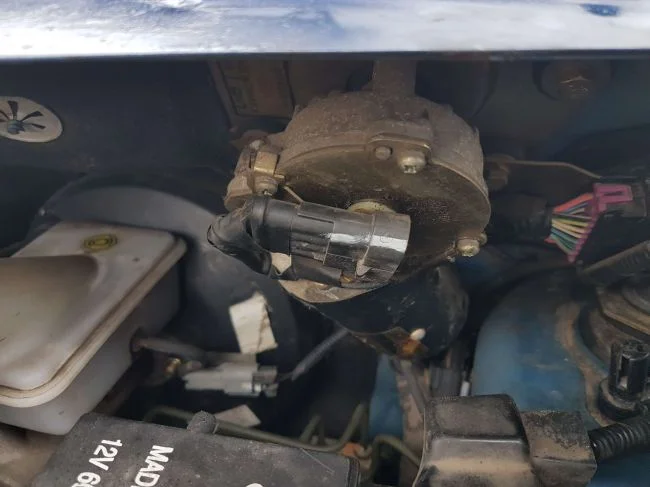 Моторчик передний стеклоочиститель чери кимо