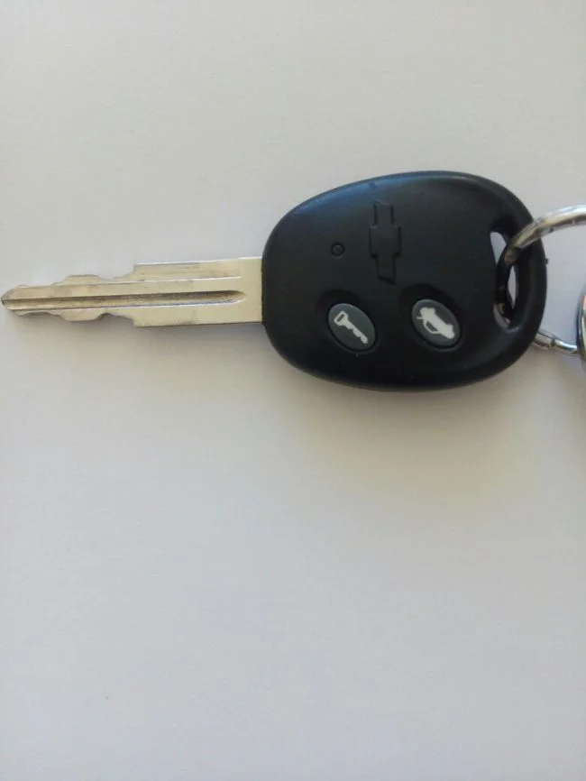 Ключ с кнопками