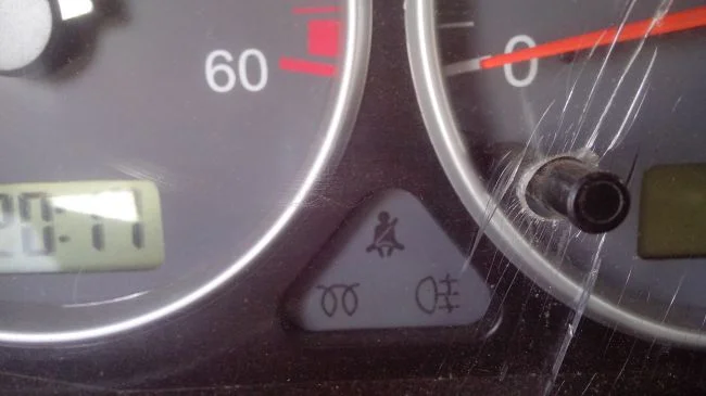 индикатор слева внизу