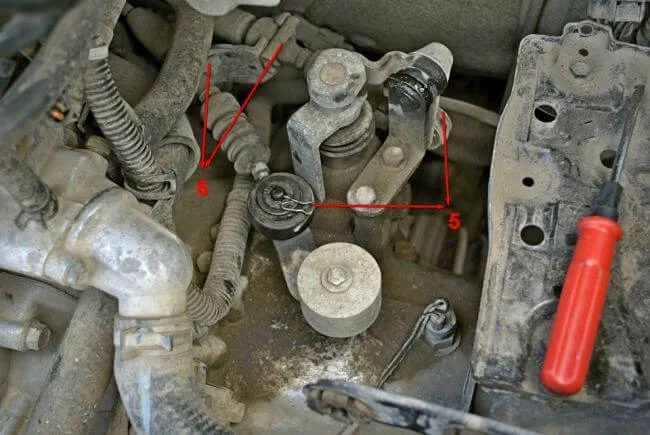 Штука снизу круглая (серая)