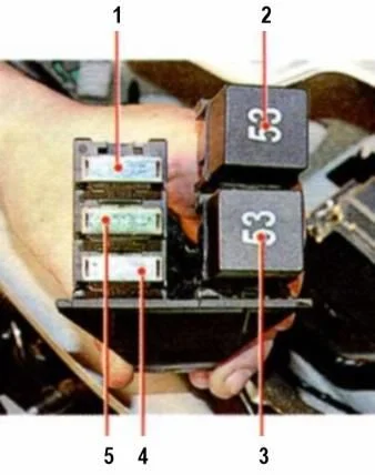 предохранитель под номером 5