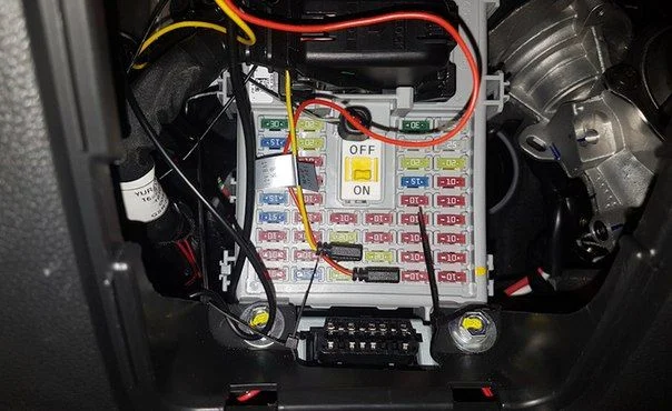 Плавкие предохранители салона Хендай Крета