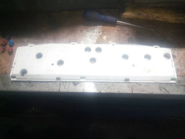 Приборы сзади