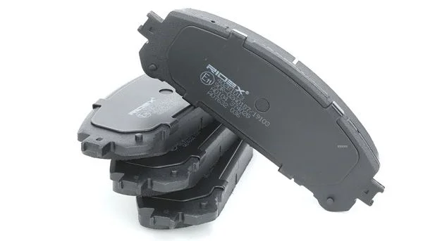 Тормозные колодки TOYOTA 0446548170