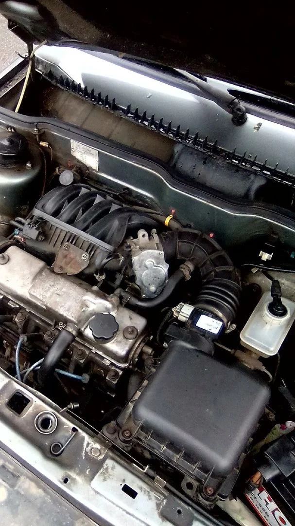 Дроссельная заслонка ( ваз 2114 )