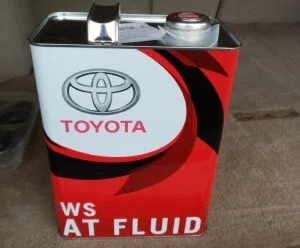 Трансмиссионная жидкость 08886-02305 в красной емкости