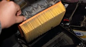 Замена воздушного фильтра Лада Приора