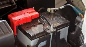 Ремонт клемм аккумулятора на AUDI 80