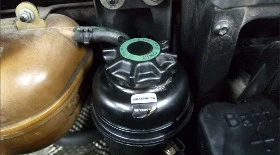 Замена масла в ГУР BMW E36