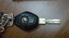 Замена батарейки в ключе BMW E39