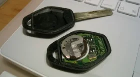 Замена батарейки в ключе BMW E46