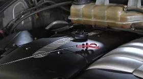 Замена масла в двигателе Mercedes W204