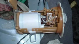 Замена топливного насоса на Nissan Maxima 4