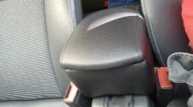 Установка подлокотника Opel Astra H