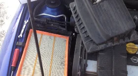 Замена воздушного фильтра на Opel Astra F