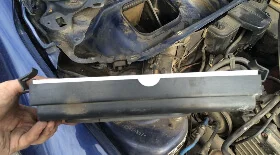 Меняем фильтр салона автомобиля Fiat Bravo