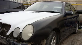 Покраска капота  Mercedes-Benz