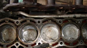 Установка колец на поршень двигателя 1Gfe Toyota