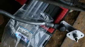 Замена трапеции стеклоочистителя на Kia Sportage