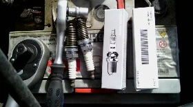 Замена свечей и датчика детонации на Hyundai Tucson