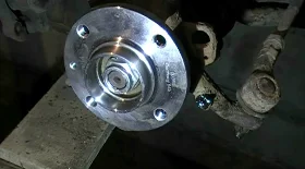  Регулировка подшипников задних ступиц Volkswagen Passat B3