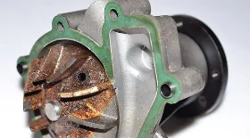 Замена помпы на Ssang Yong Kyron