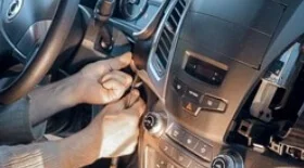 Снятие, замена автомагнитолы на SsangYong Kyron