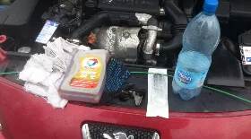Замена масла и масляного фильтра на Peugeot 307