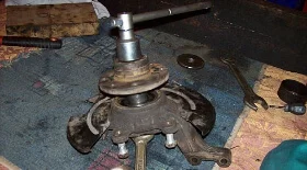 Замена подшипника на Renault Logan