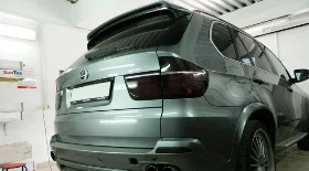 Тонировка фар автомобиля BMW X5 лаком