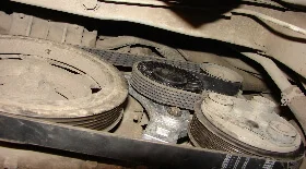  Снятие / Установка ремня и ролика привода агрегатов VW Sharan