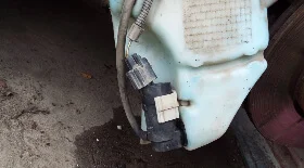 Замена моторчика омывателя Ford Focus 2