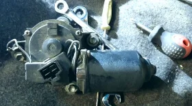 Ремонт моторчика дворников Toyota Carina E