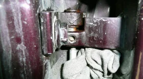 Ремонт петель на Volkswagen T4