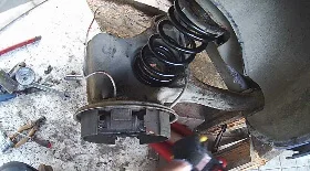 Замена задних амортизаторов на Ford Sierra Estate