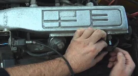 Замена топливных форсунок на Ford Sierra двигатель 2.0 i EFI DOHC