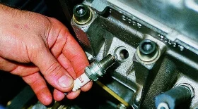 Замена свечей зажигания на ВАЗ 21099