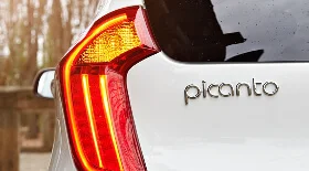 Замена задней фары на KIA Picanto