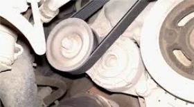 Замена ремня привода вспомогательных агрегатов на Mazda 3 с двигателем 1.6