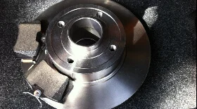 Замена задних тормозных колодок на Renault Megane 2