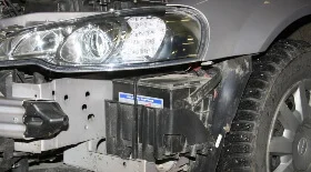 Замена лампочки фары головного света на Волга Сайбер 