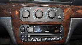 Установка эмулятора чейнджера на Волгу Сайбер