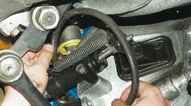 Замена главного цилиндра сцепления ВАЗ Классика