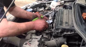 Замена катушек зажигания на VW Polo 1.2 AZQ