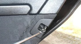 Снятие обшивки двери Mercedes W202