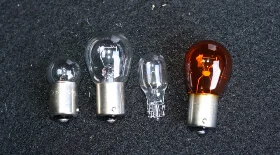 Замена ламп в задних фонарях на Lada Granta