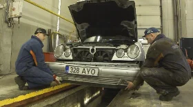 Снятие переднего бампера Mercedes W210