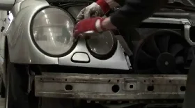 Снятие передней фары на Mercedes W210